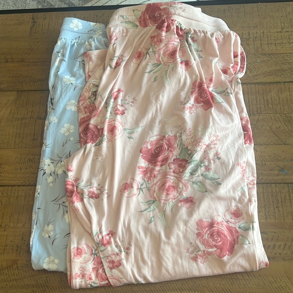 Flora Nikrooz Women's Pink Floral Pajama Pants NWT - Picture 3 of 6